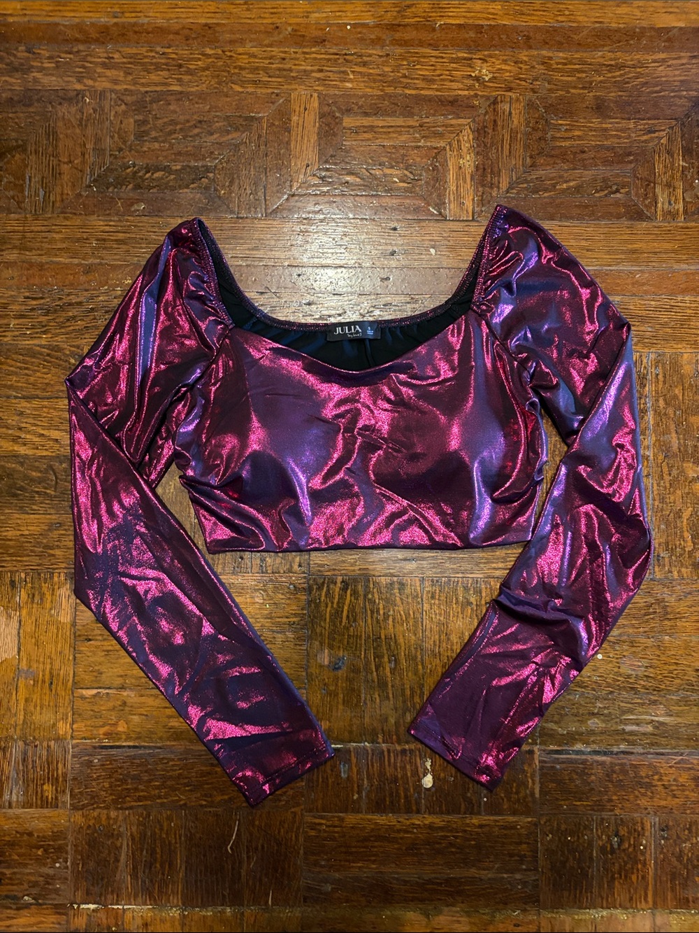 Julix Metallic Plum Long Sleeve Crop Top